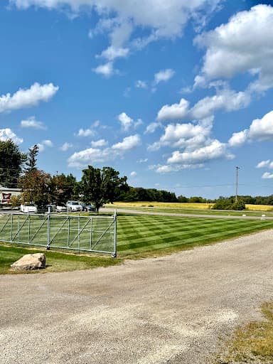 Lawn care work 37