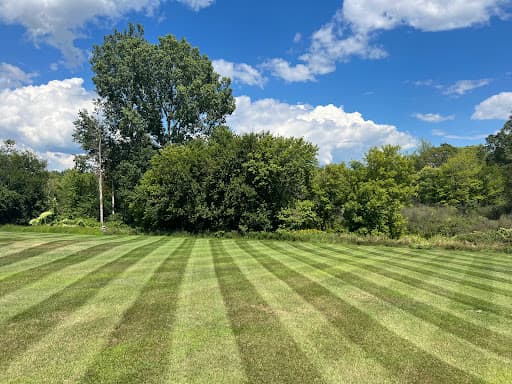 Lawn care work 40
