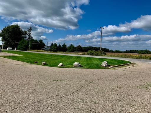 Lawn care work 44